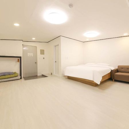 Seorak Hot Spring Mammoth Resotel Sokcho Bagian luar foto
