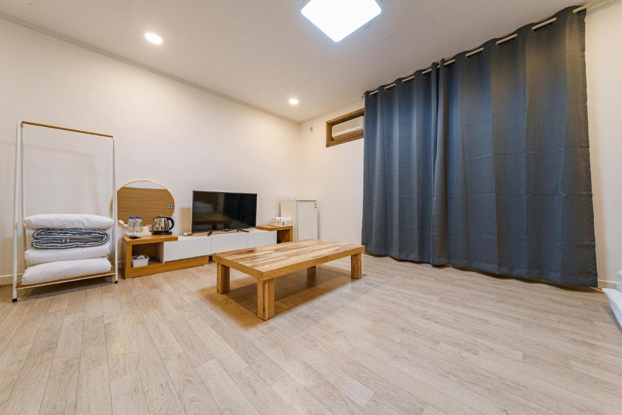 Seorak Hot Spring Mammoth Resotel Sokcho Bagian luar foto