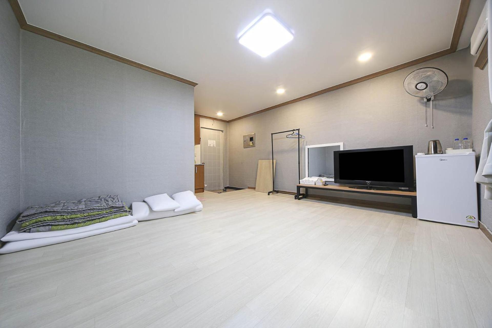 Seorak Hot Spring Mammoth Resotel Sokcho Bagian luar foto