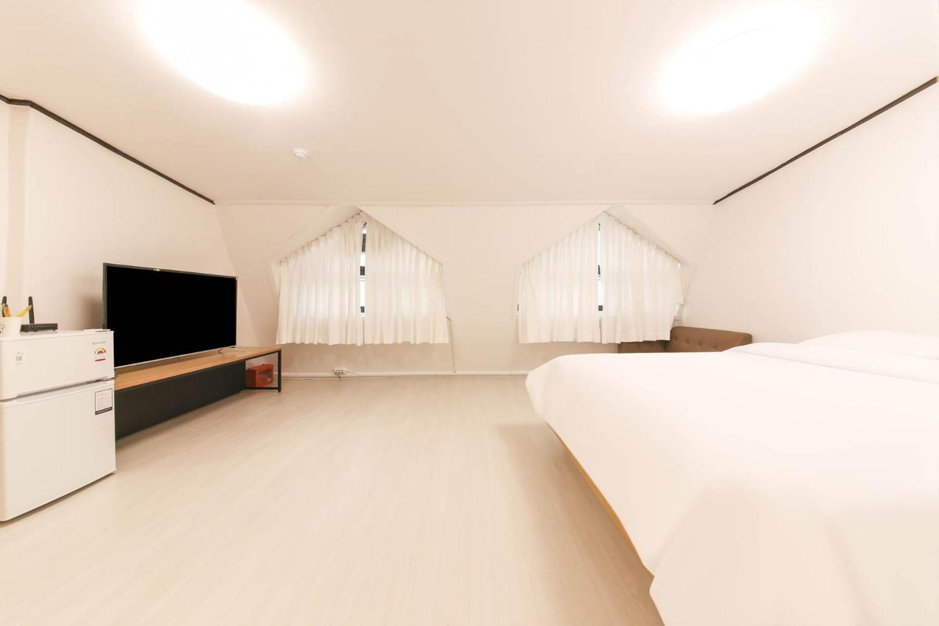 Seorak Hot Spring Mammoth Resotel Sokcho Bagian luar foto